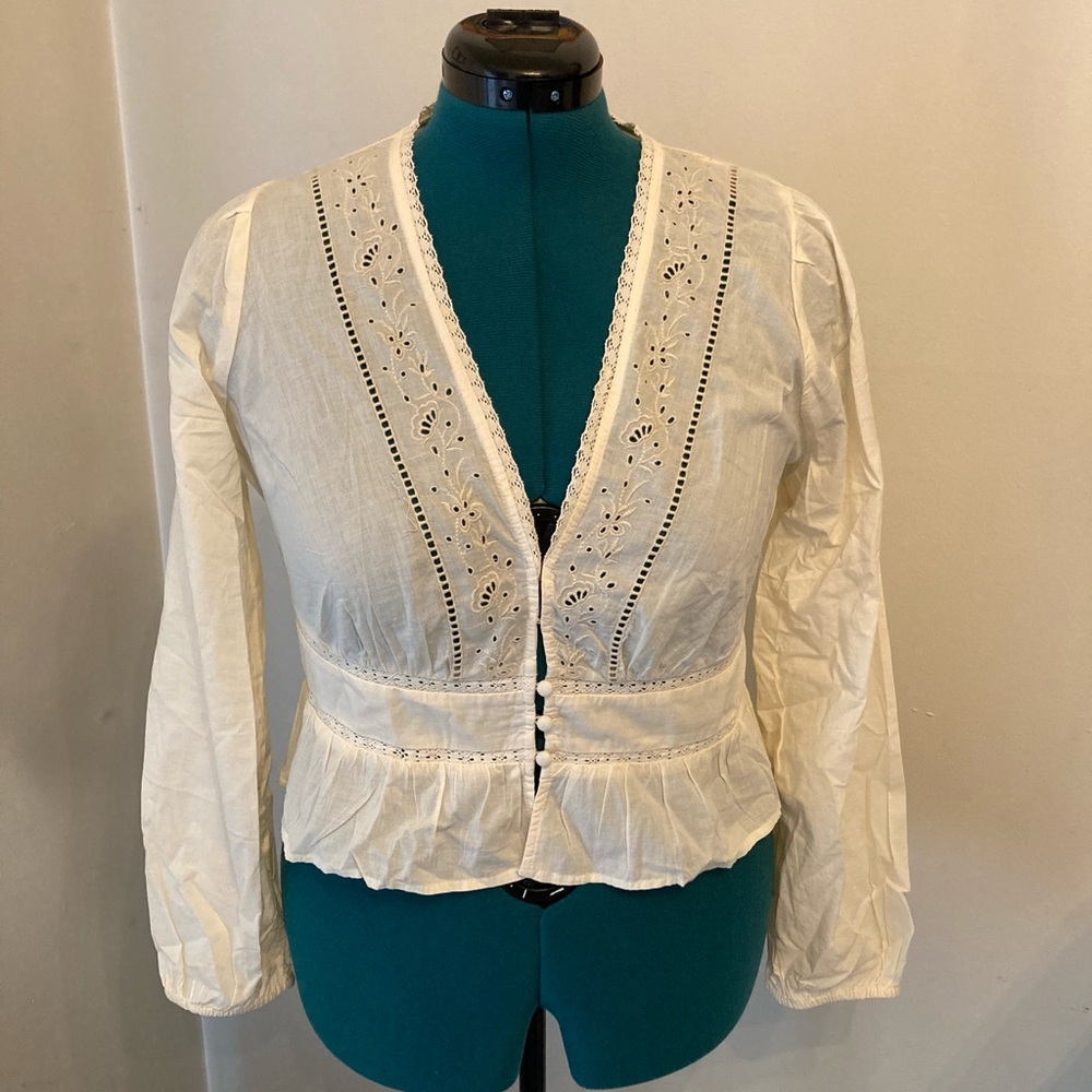 NWOT 100% Cotton American Eagle Embroidered Peplum Top